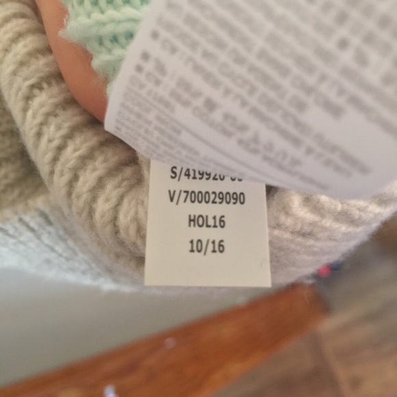 Banana Republic Chunky Striped Cable Knit Sweater - Picture 6 of 7